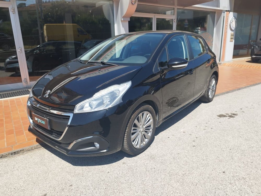 Peugeot 208 usata a Arezzo (2)