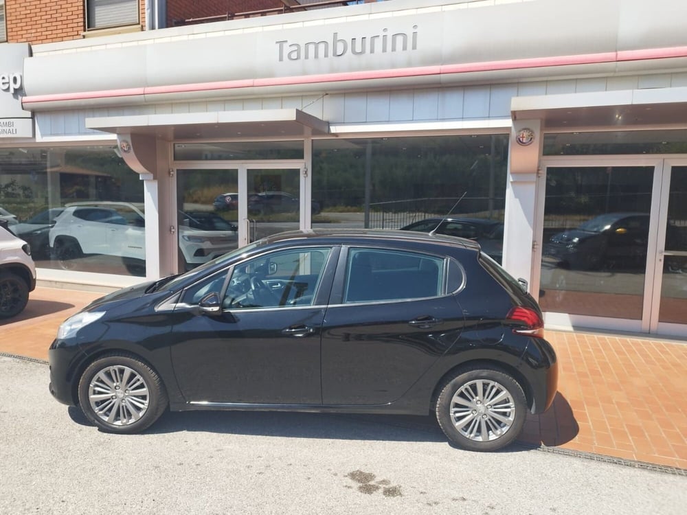 Peugeot 208 usata a Arezzo (4)