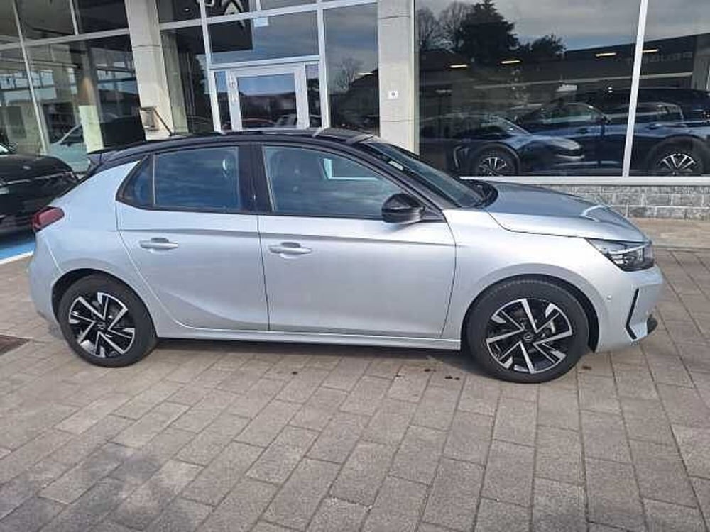Opel Corsa usata a Milano (9)
