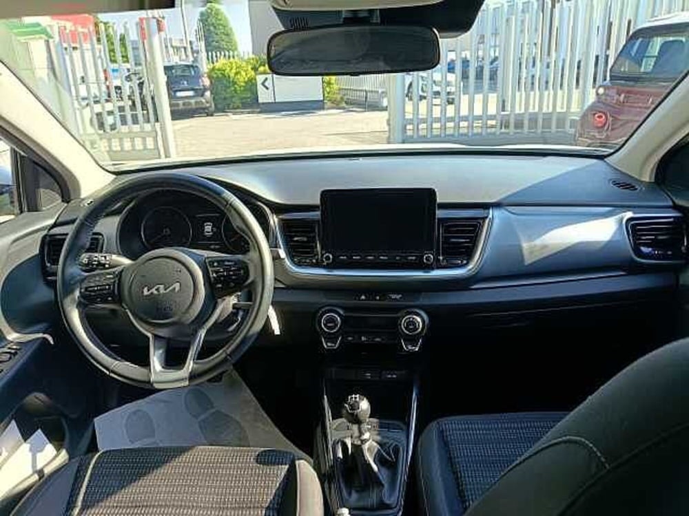 Kia Stonic usata a Milano (10)
