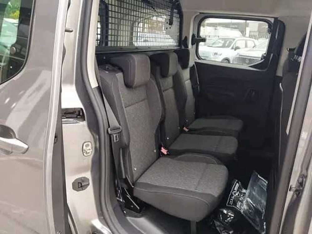 Opel Combo Life nuova a Milano (11)
