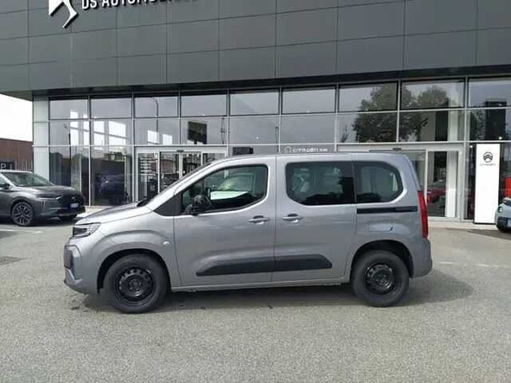 Opel Combo Life nuova a Milano (4)