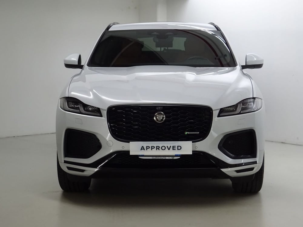 Jaguar F-Pace usata a Como (8)