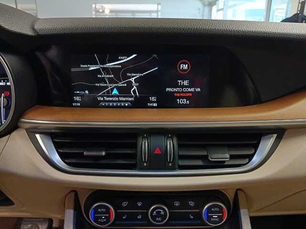 Alfa Romeo Stelvio usata a Teramo (19)