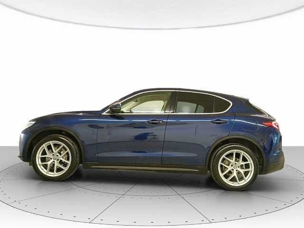 Alfa Romeo Stelvio usata a Teramo (2)