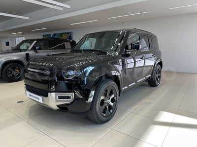 Land Rover Defender 110 3.0d i6 mhev X-Dynamic SE awd 200cv auto del 2022 usata a Forli&#039;