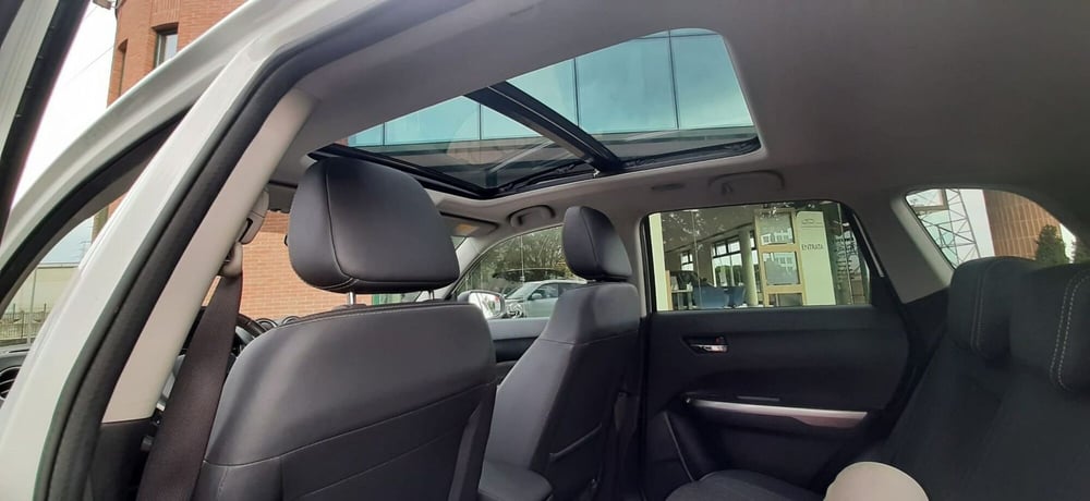 Suzuki Vitara usata a Milano (9)