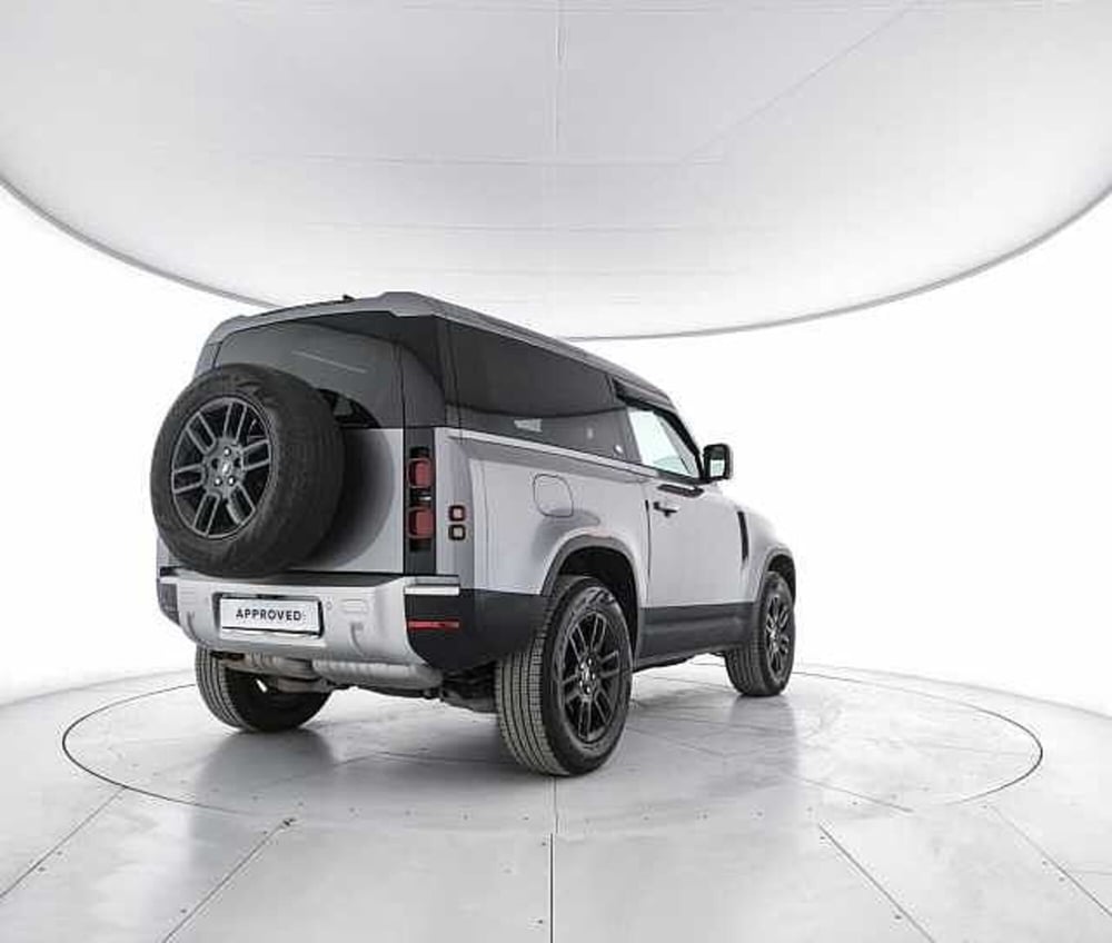 Land Rover Defender usata a Perugia (2)