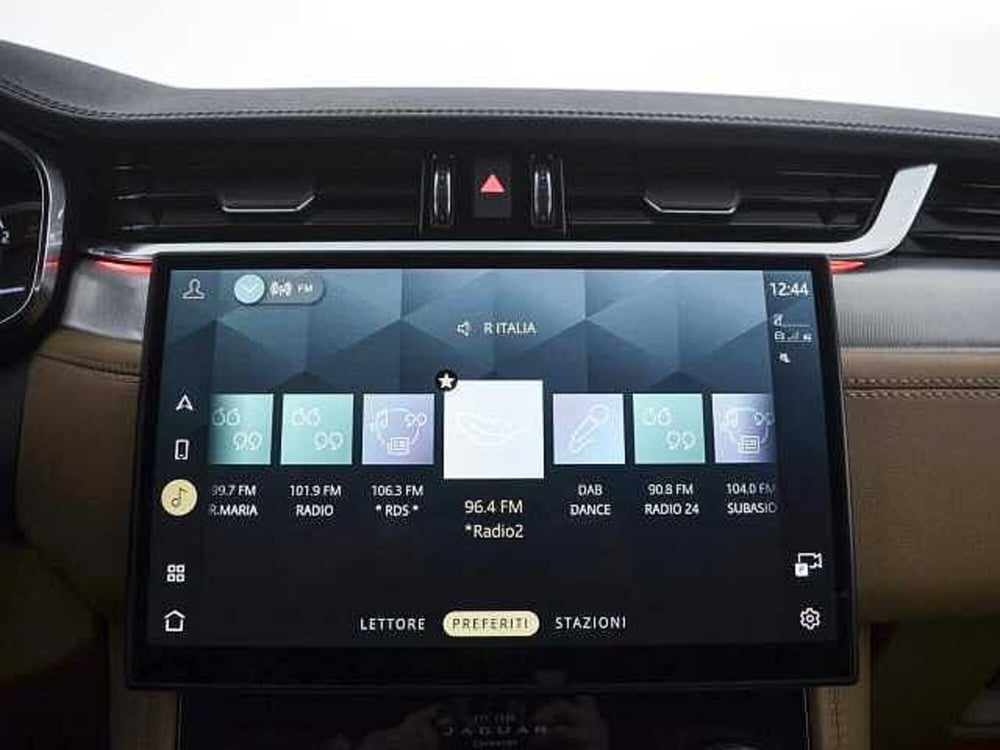 Jaguar F-Pace usata a Perugia (17)