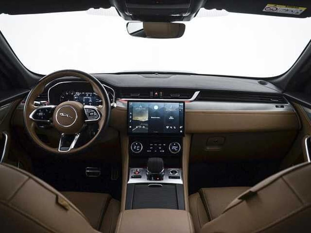 Jaguar F-Pace usata a Perugia (4)