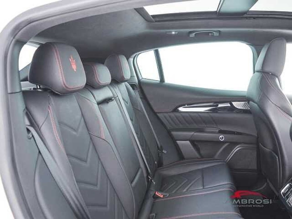 Maserati Grecale usata a Perugia (11)