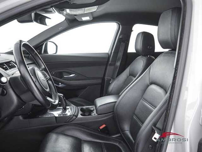 Jaguar E-Pace usata a Perugia (9)