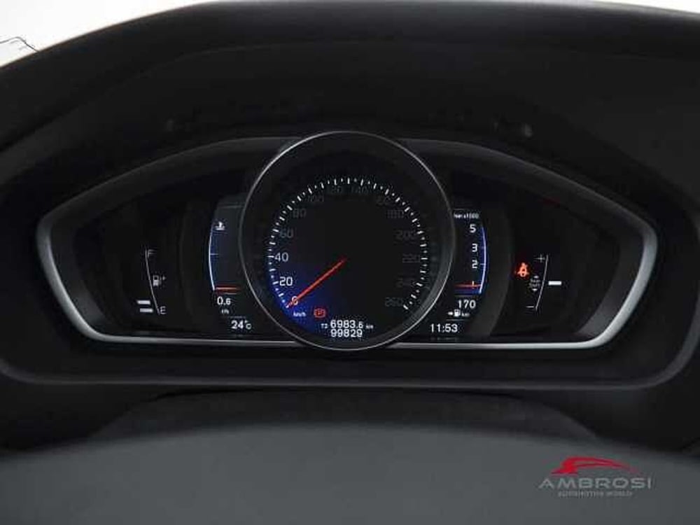 Volvo V40 usata a Perugia (13)
