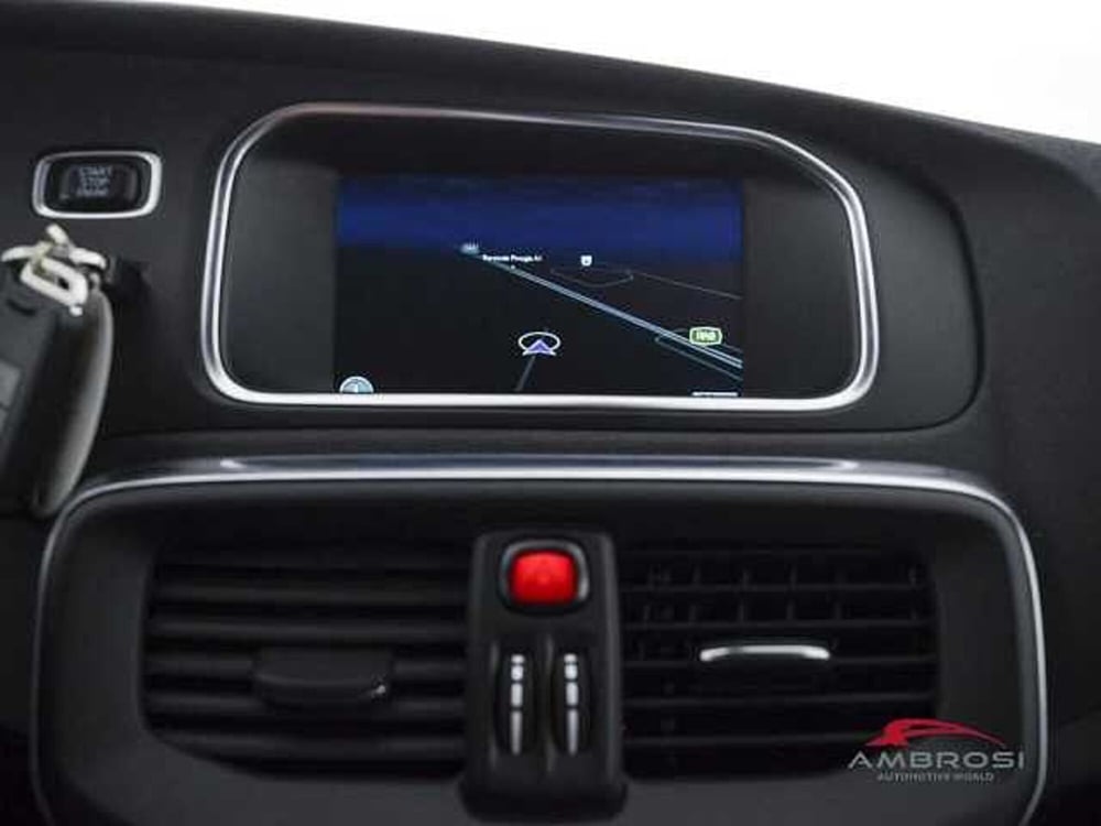 Volvo V40 usata a Perugia (17)