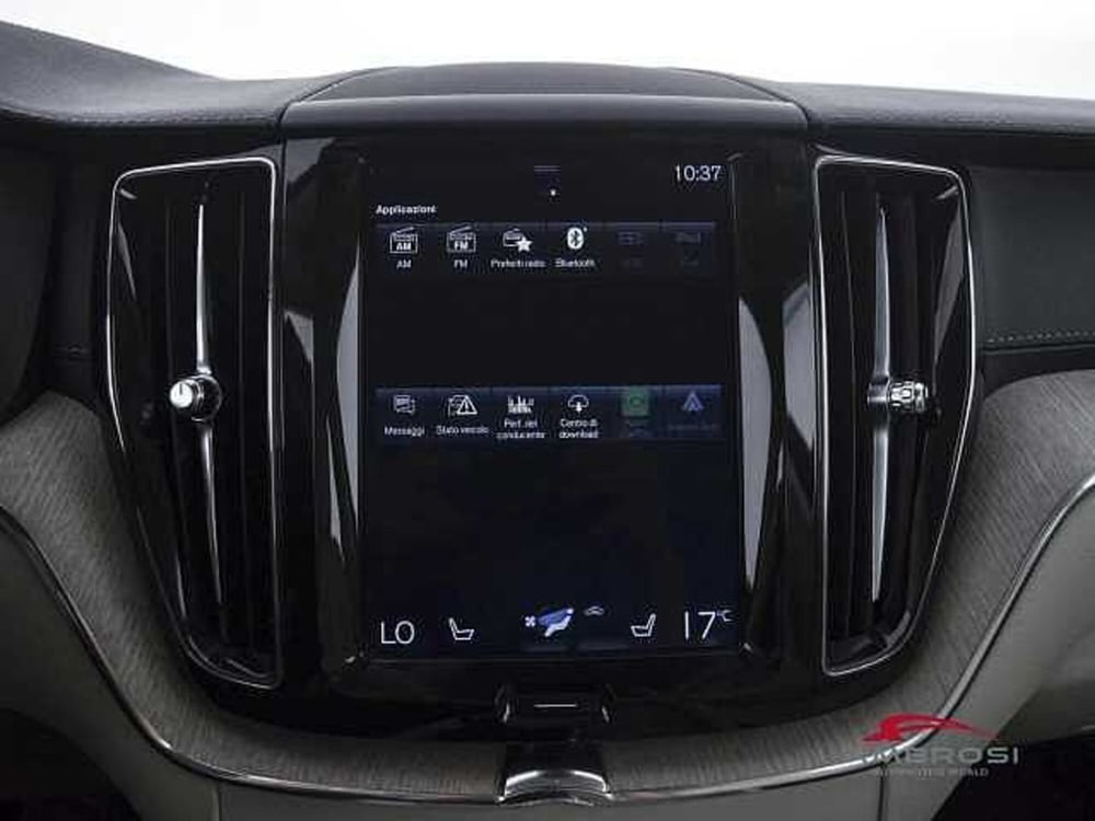 Volvo XC60 usata a Perugia (18)