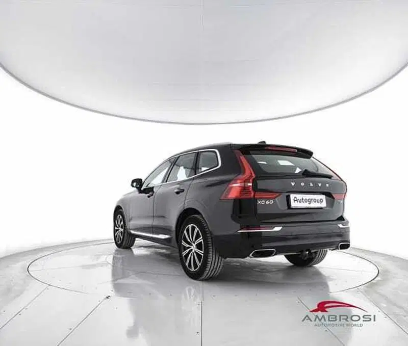 Volvo XC60 usata a Perugia (4)