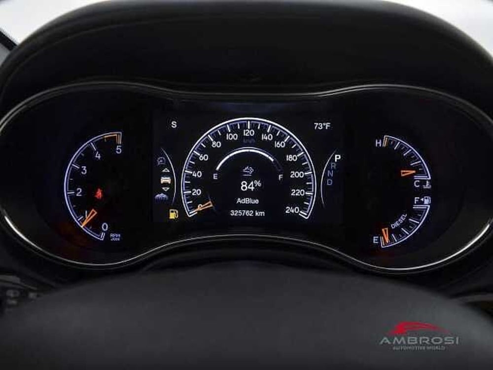 Jeep Grand Cherokee usata a Perugia (13)