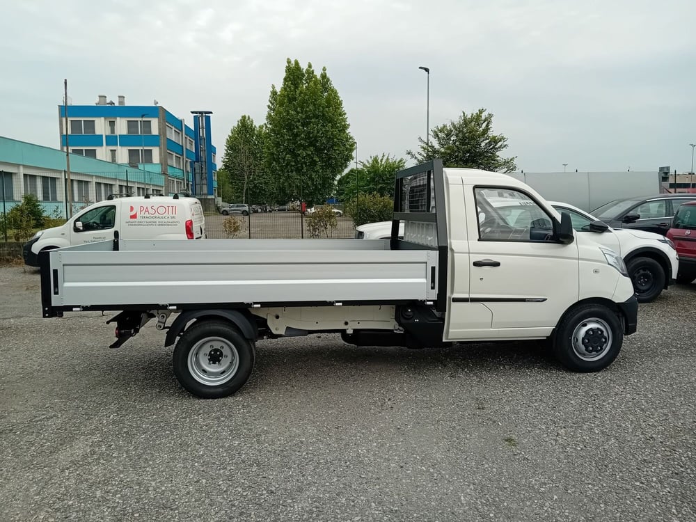 Piaggio Porter nuova a Milano (10)