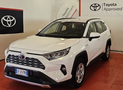 Toyota Rav4 HV (218CV) E-CVT 2WD Active del 2021 usata a Messina