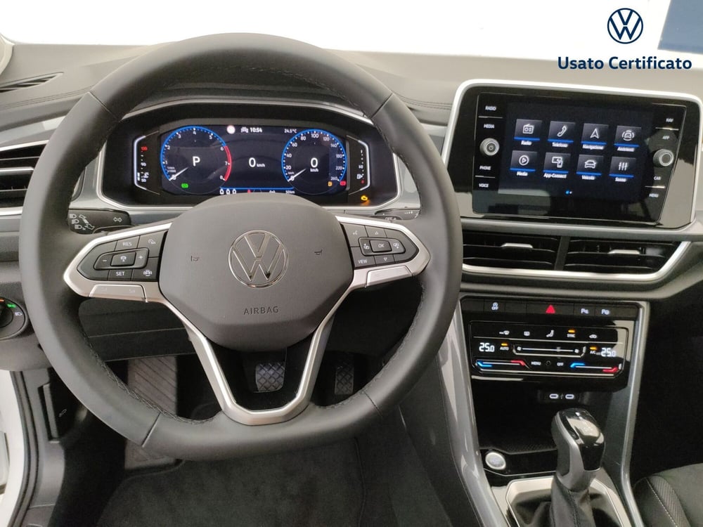 Volkswagen T-Roc nuova a Varese (15)