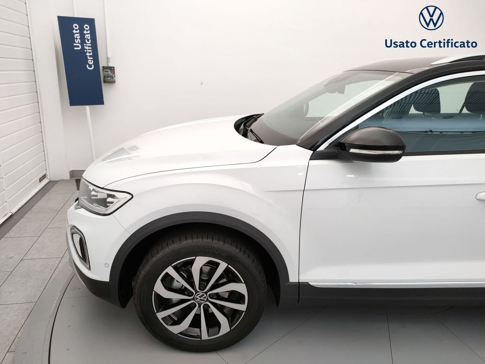Volkswagen T-Roc nuova a Varese (7)