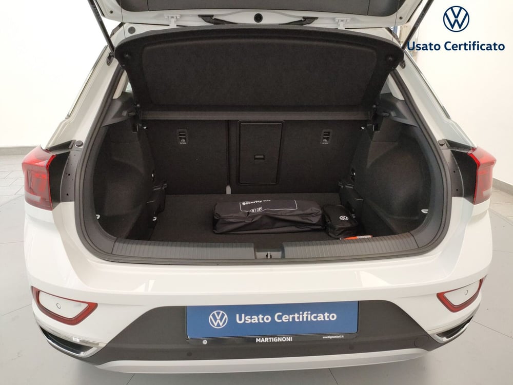 Volkswagen T-Roc nuova a Varese (9)