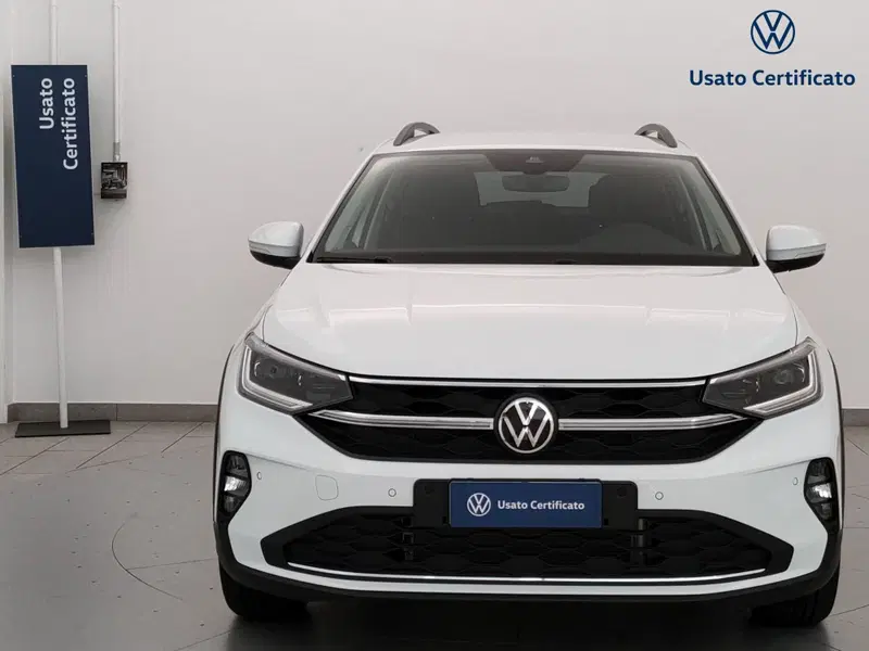 Volkswagen Taigo nuova a Varese (2)