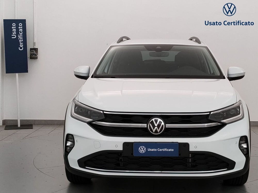 Volkswagen Taigo nuova a Varese (2)