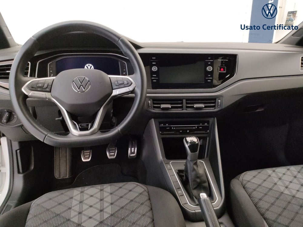 Volkswagen Taigo usata a Varese (13)