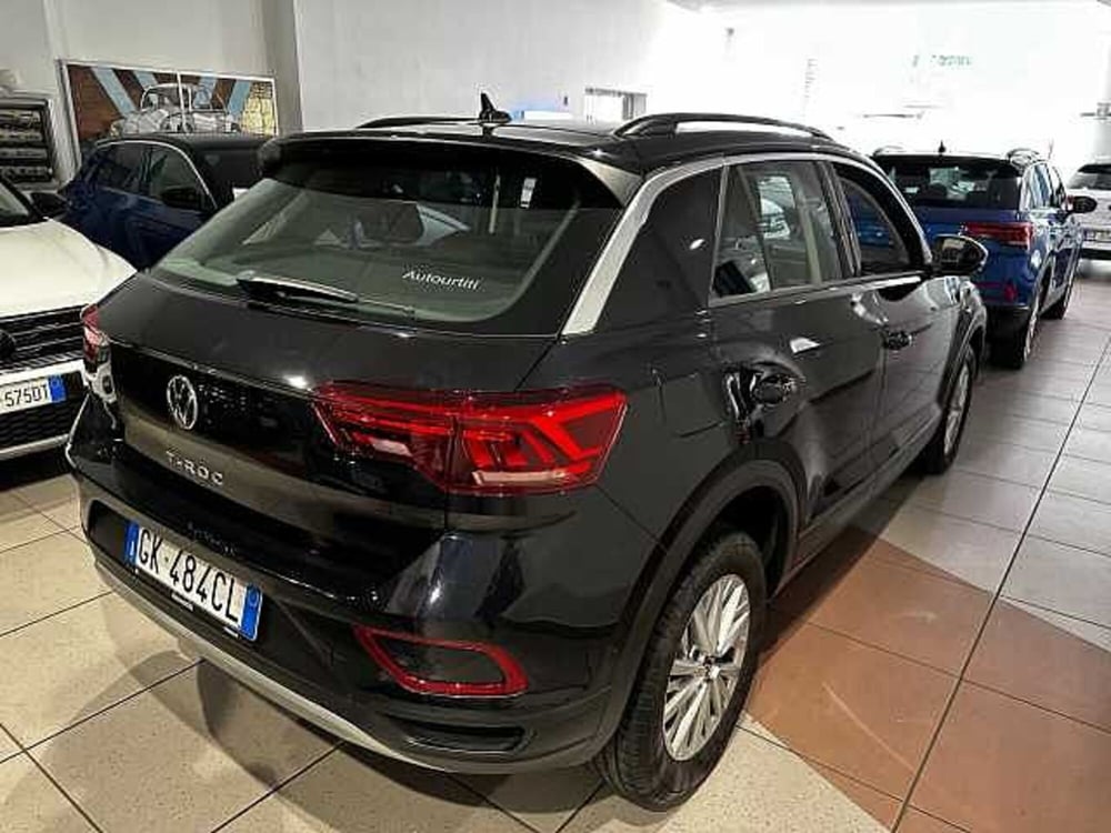 Volkswagen T-Roc usata a Genova (5)