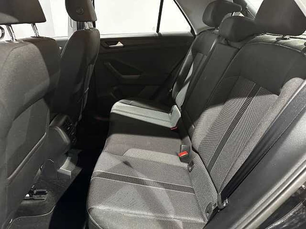 Volkswagen T-Roc usata a Genova (8)