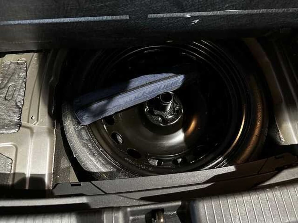 Volkswagen T-Cross usata a Genova (10)