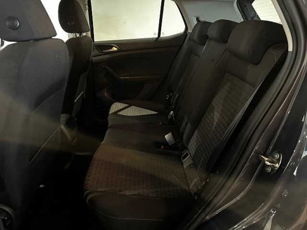 Volkswagen T-Cross usata a Genova (8)