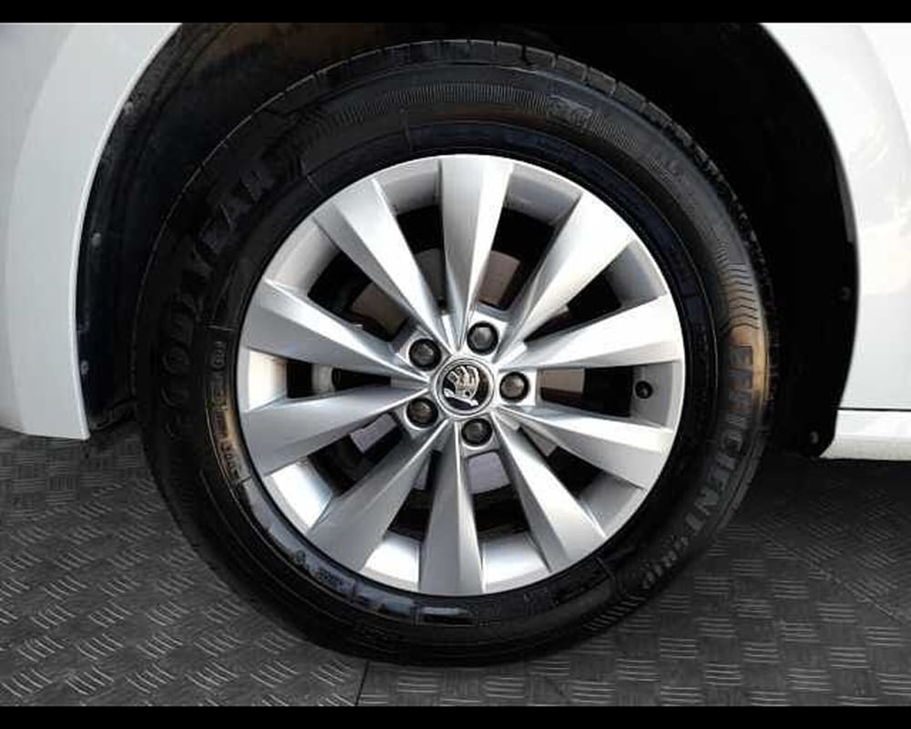 Skoda Kamiq usata a Ravenna (14)