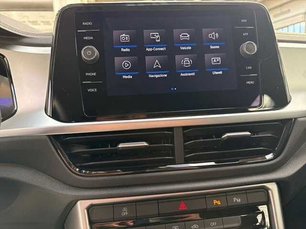 Volkswagen T-Roc usata a Napoli (18)