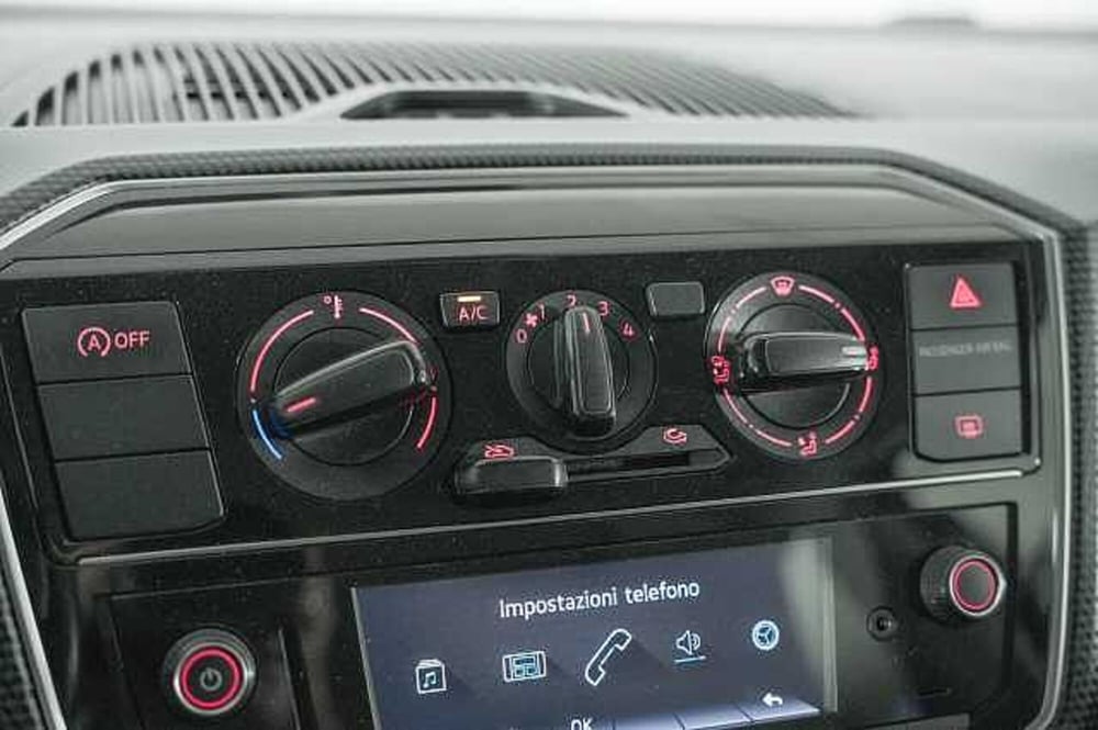 Volkswagen up! usata a Como (15)