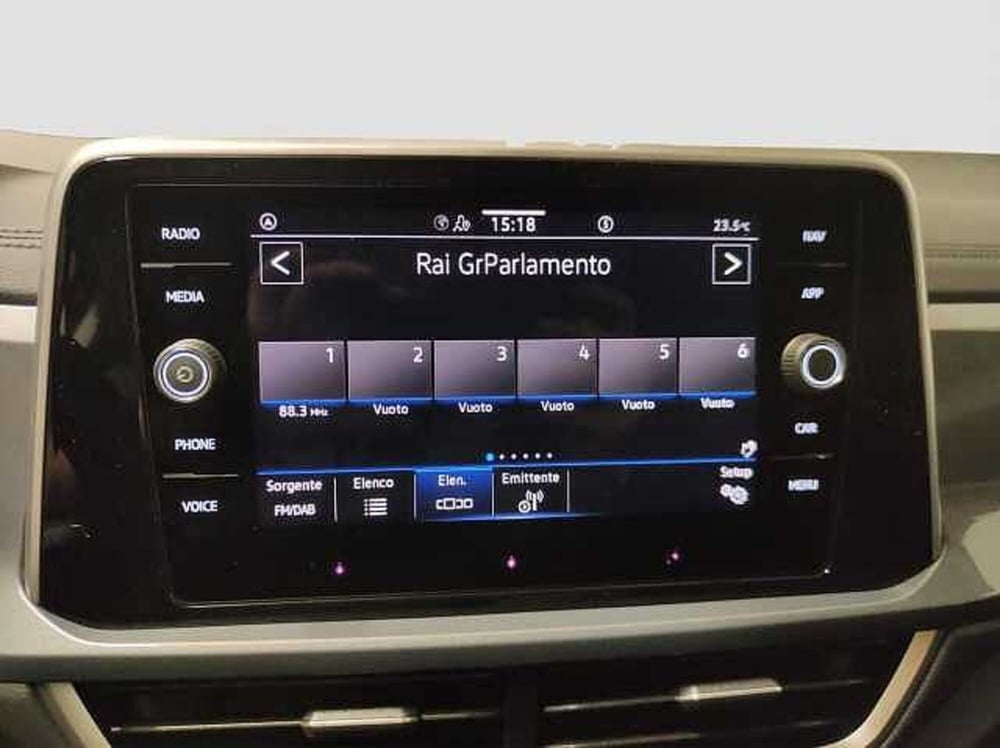 Volkswagen T-Roc nuova a Como (14)