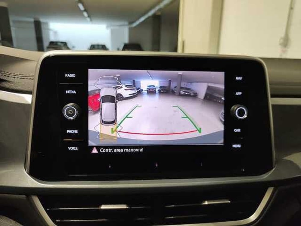 Volkswagen T-Roc nuova a Como (17)