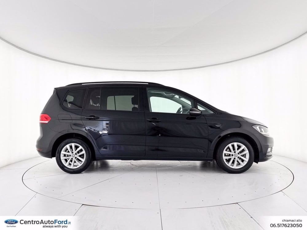 Volkswagen Touran usata a Roma (5)