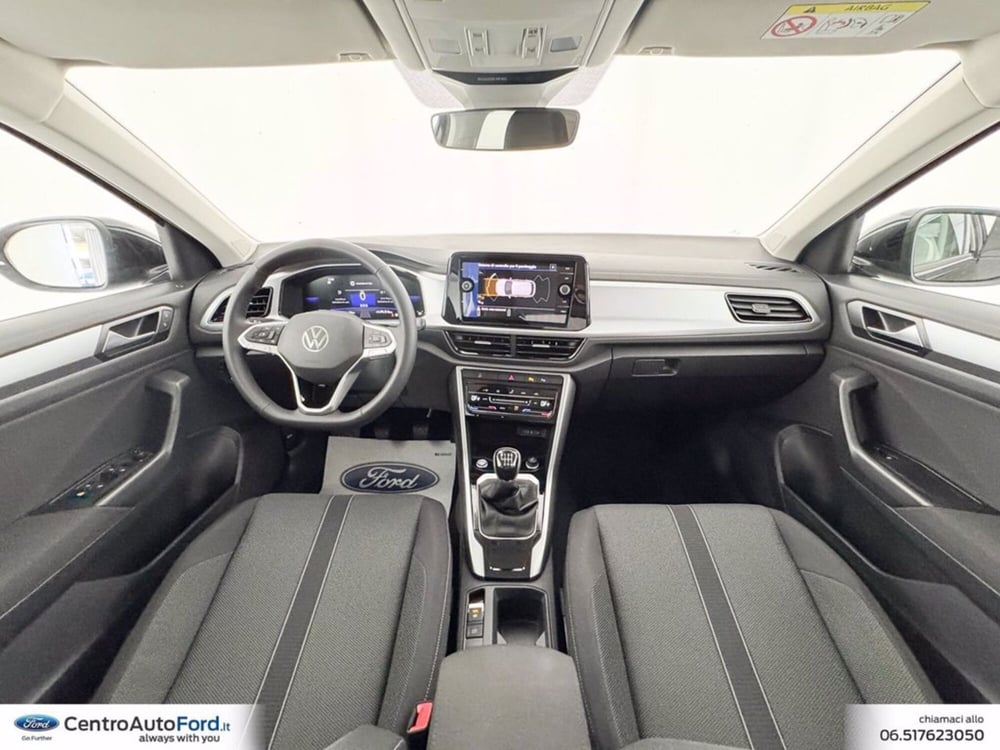 Volkswagen T-Roc nuova a Roma (10)