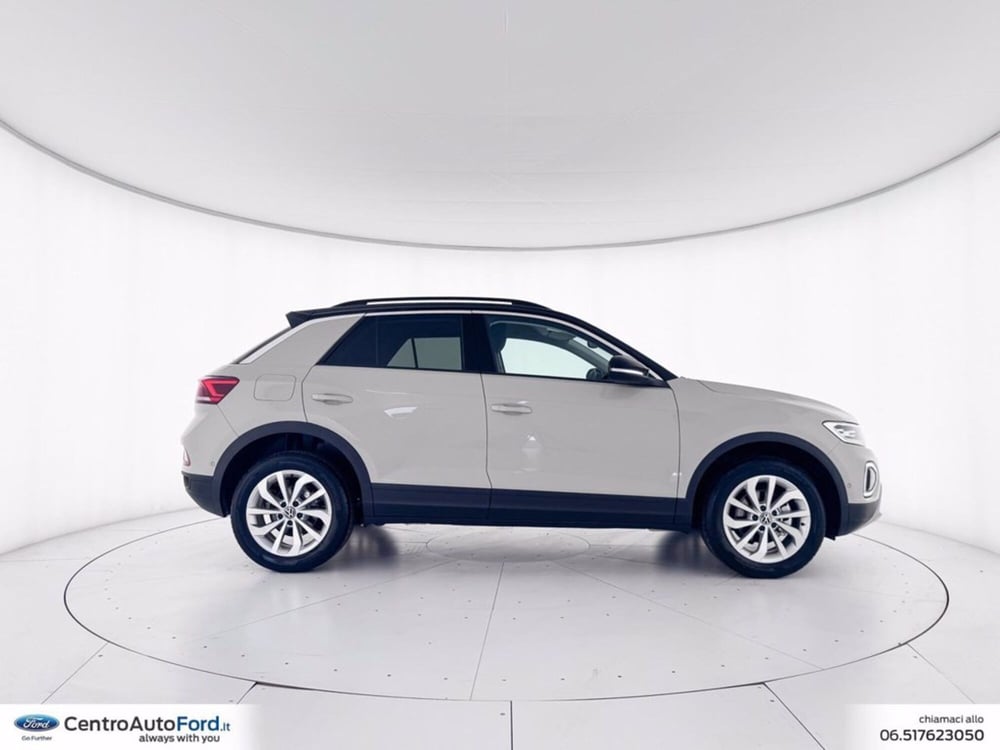 Volkswagen T-Roc nuova a Roma (5)