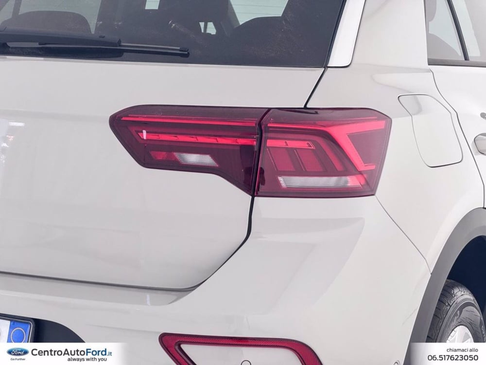 Volkswagen T-Roc nuova a Roma (16)