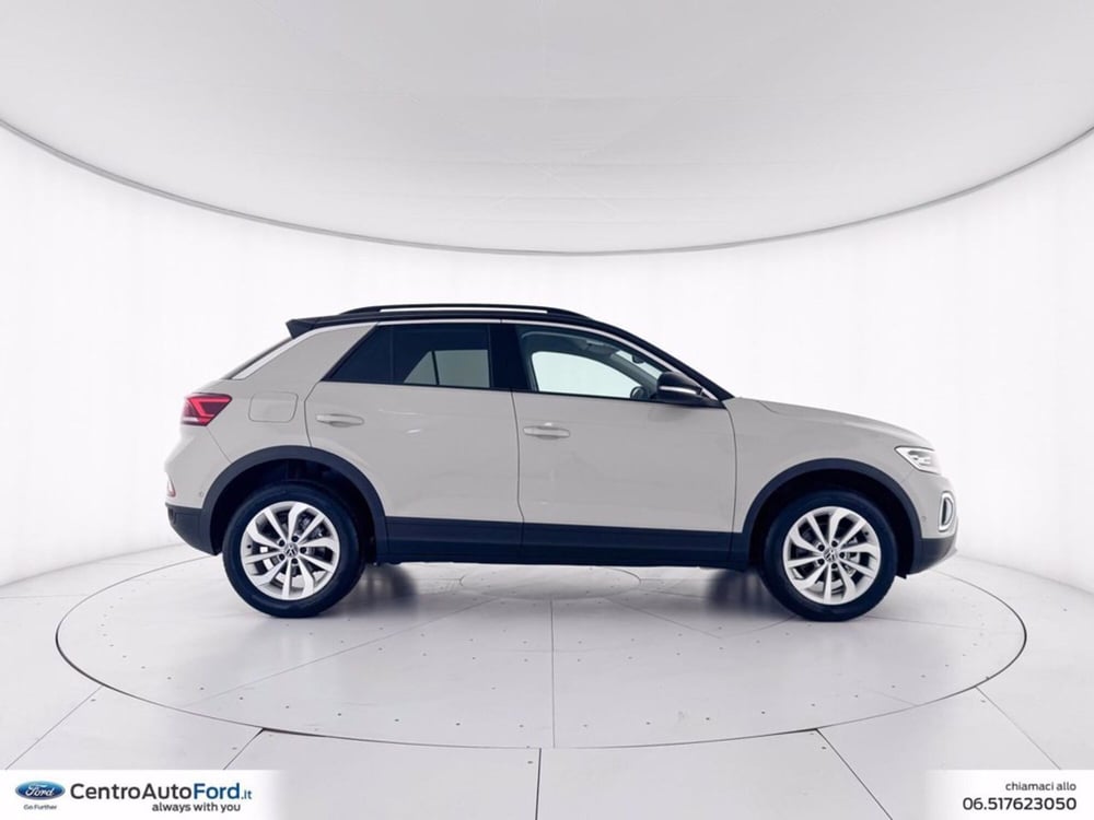 Volkswagen T-Roc nuova a Roma (5)