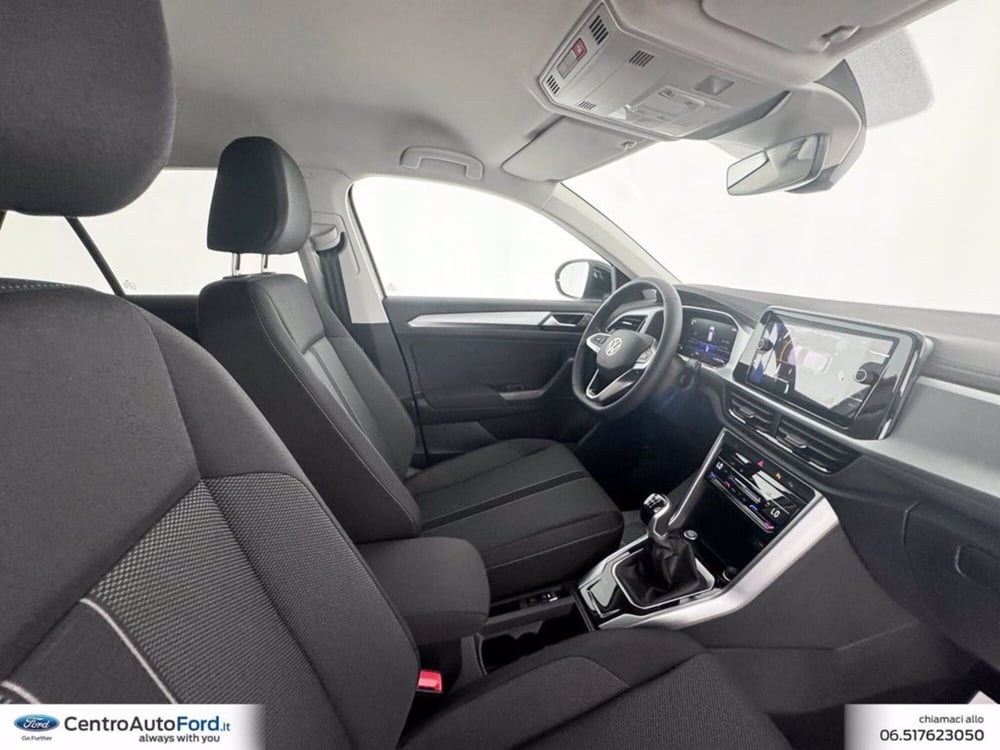 Volkswagen T-Roc nuova a Roma (6)