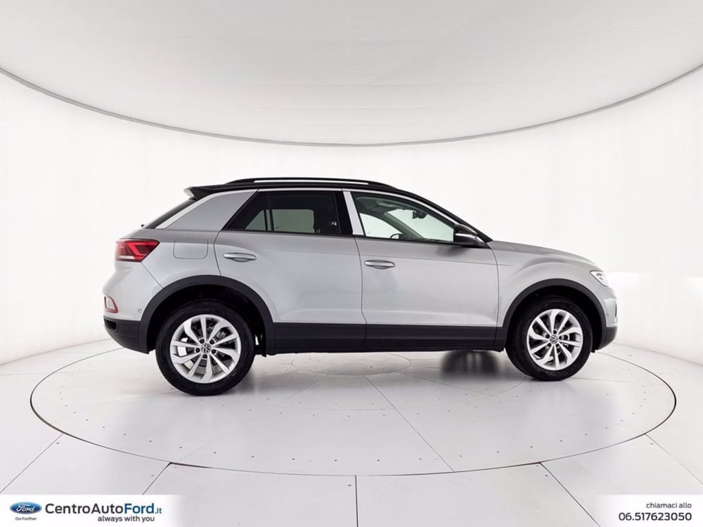 Volkswagen T-Roc nuova a Roma (5)