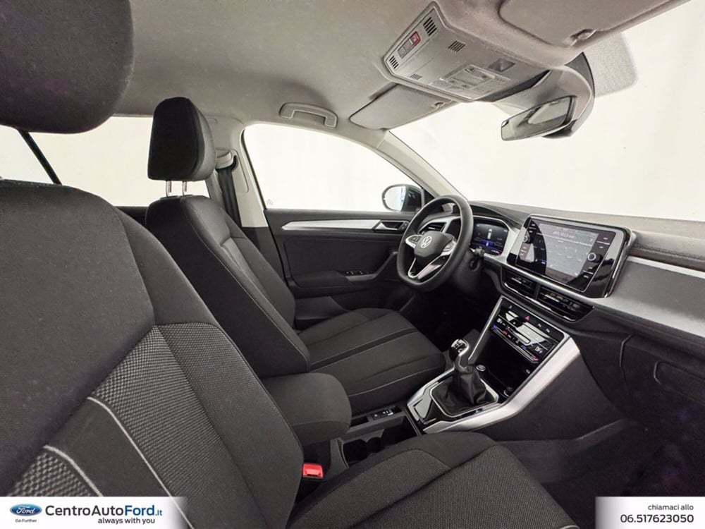 Volkswagen T-Roc nuova a Roma (6)
