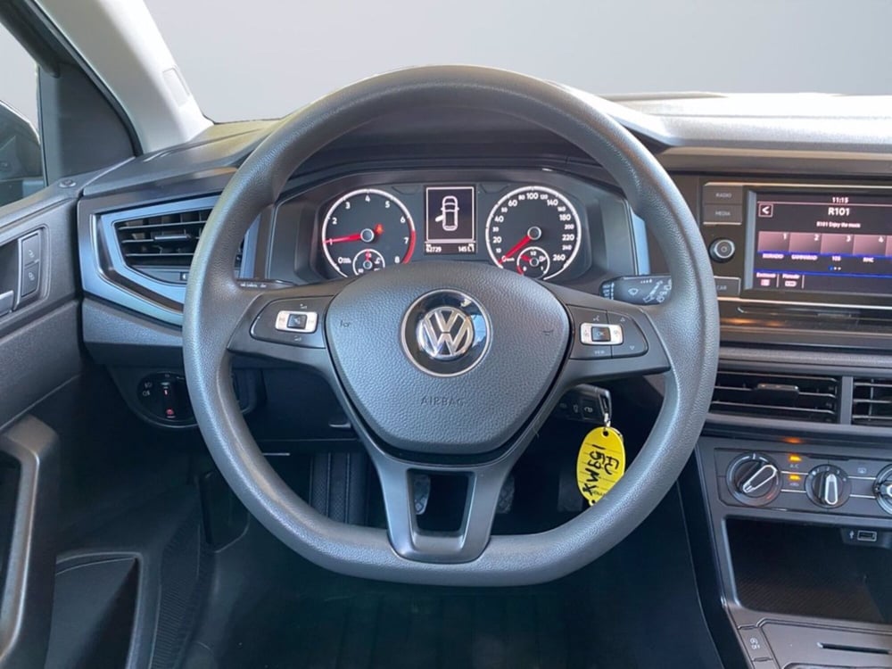 Volkswagen Polo usata a Milano (13)