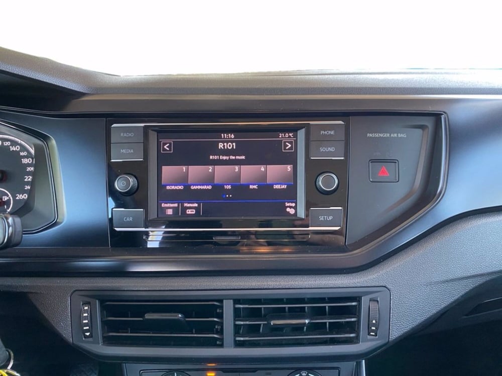 Volkswagen Polo usata a Milano (14)
