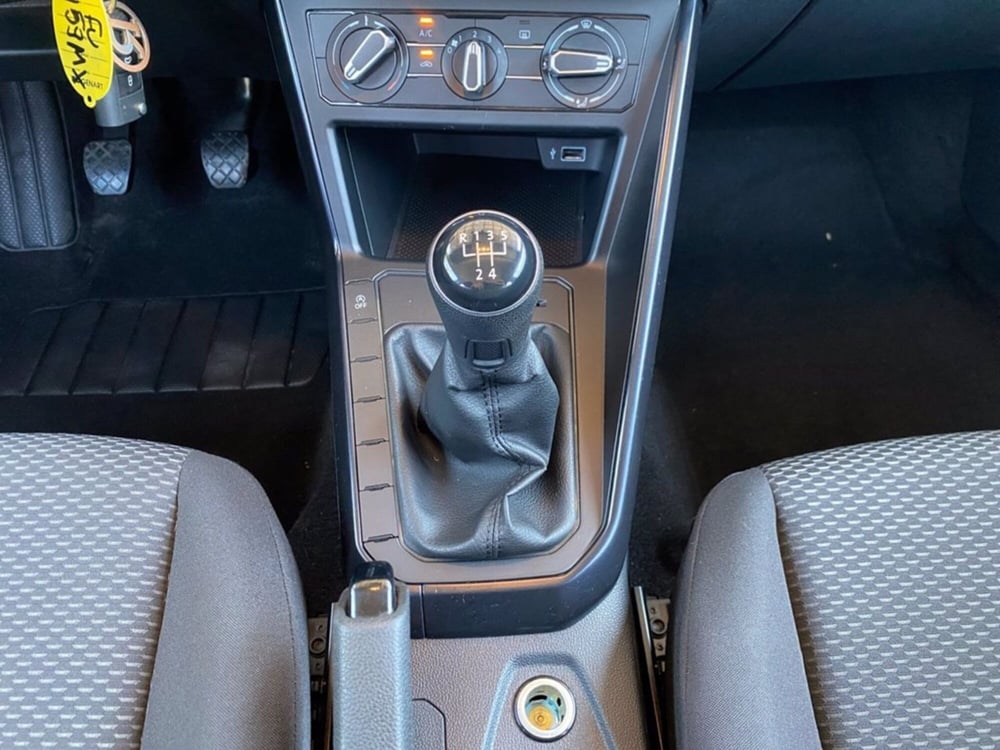 Volkswagen Polo usata a Milano (15)