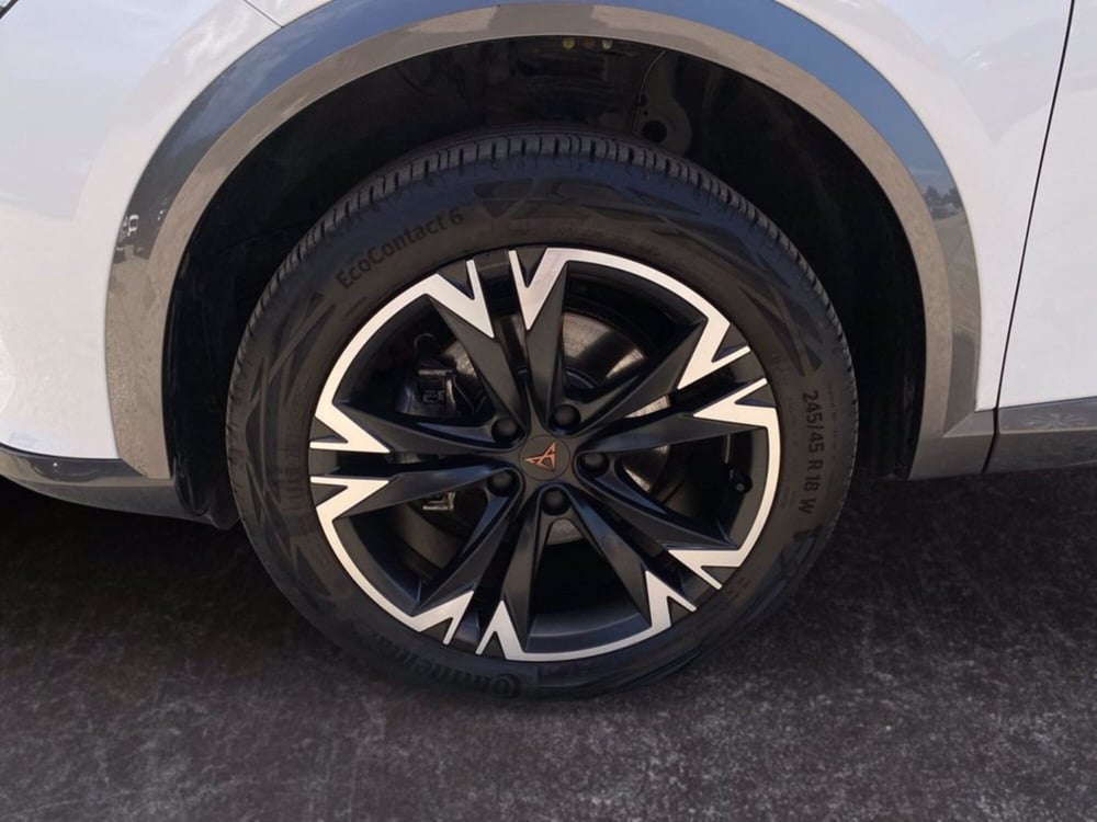 Cupra Formentor usata a Milano (16)